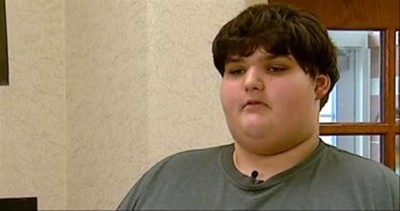 School Project Helps a 500-Pound Freshman Get Healthy...And Now He's Paying it Forward! 