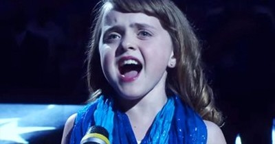 10-Year-Old Internet Star Sings National Anthem And Blows The Crowd Away! 