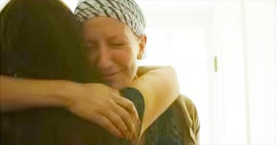 INCREDIBLE Friends Support One Woman’s Battle With Cancer 