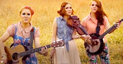 Talented Sisters Sing Why 'You Can't Smooth Talk A Christian Country Girl'