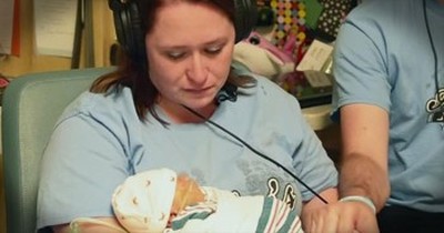 When This Tiny Baby Was In Need, These Musicians Banded Together And Did THIS – Incredible! 