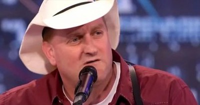 This Country Crooner Wouldn’t Be Singing Without His Wife. And Now Everyone’s Tearing Up! 
