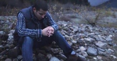 One Man's Struggle With Depression Just Brought Him Closer To God. This Is POWERFUL. 