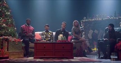 Pentatonix A Cappella Group Sings 'That's Christmas to Me' 