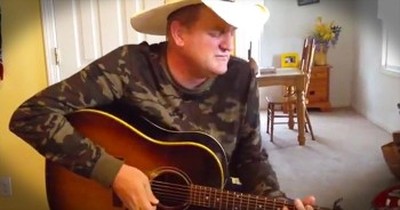 Country Man Marty Brown Sings AMAZING Cover Of ‘Blue Christmas’  