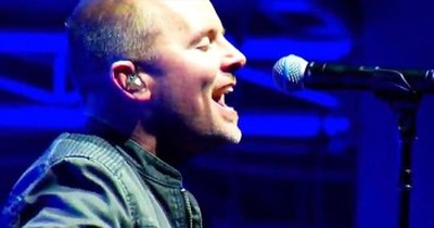 Incredible Live Performance Of ‘Our God’ By Chris Tomlin Will Leave You Speechless 