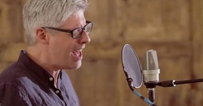Matt Maher Give Stunning Acoustic Performance Of ‘Because He Lives (Amen)’ 