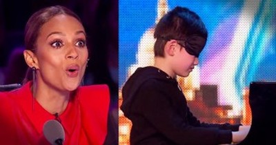 7-Year-Old Piano Prodigy Plays Blindfolded 