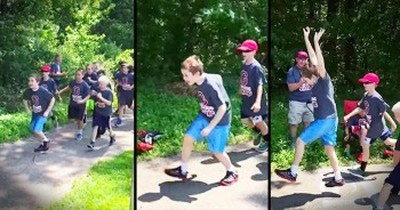 Classmates Help Boy With Autism Win His 1st Race 