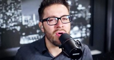 ‘More Than You Think I Am’ – Live Performance From Danny Gokey 
