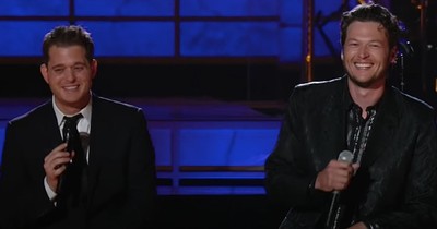 Michael Buble And Blake Shelton Perform Heartfelt Duet Of ‘Home’