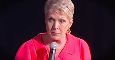 Jeanne Robertson Warns Us To Never Take The Hotel Room Key. LOL! 