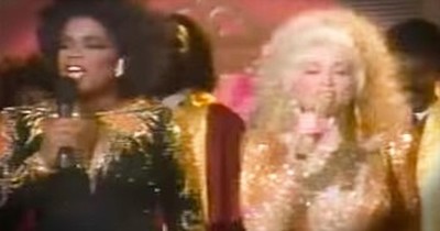 Dolly Parton And Oprah Winfrey Sing ‘This Little Light Of Mine’ 