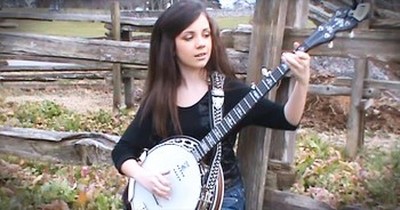 11-Year-Old Plays The Banjo Like You’ve NEVER Heard Before 
