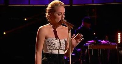 Country Girl Sings 'Stand By Your Man' On The Voice And It's Amazing! 