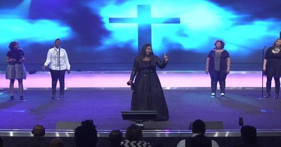 Tasha Cobbs - Jesus Saves (Live)