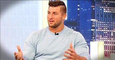 Tim Tebow Shares Story Of John 3:16 During Game 