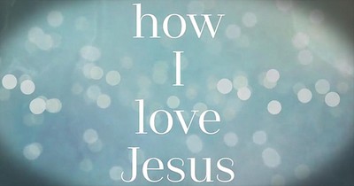 Reba McEntire Performs 'O How I Love Jesus'
