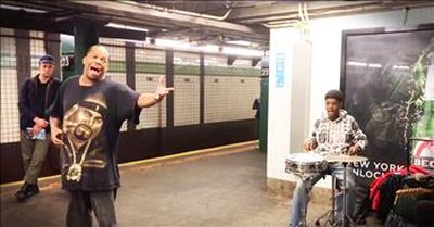 This Subway Singer Stuns Commuters And When You Hear His Voice, You'll Know Why 