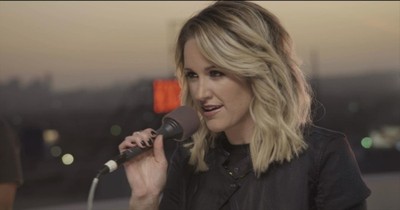 Musical Motivation In Britt Nicole's Live Performance Of 'Be the Change'