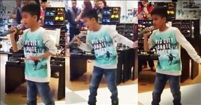 Little Boy's Big Voice Wows Shoppers At Mall 