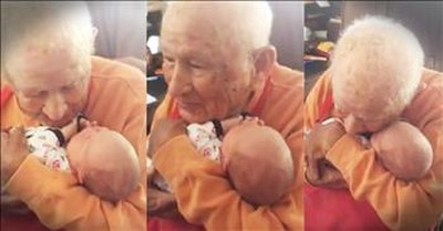 105-Year-Old Meets His 5-Day-Old Great Grandson 