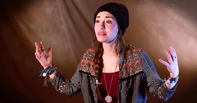 Lauren Daigle Discusses Faith After Losing Grandfather