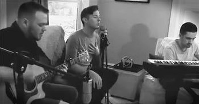 3 Men Perform Acoustic Rendition Of Hollyn's 'Alone' 