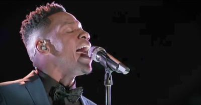 'Take Me To The King' - Man Worships On TV