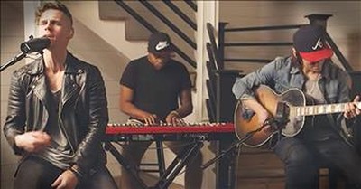 'Mighty Warrior' - Acoustic Performance From Elevation Worship 