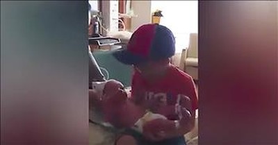 Big Brother With Autism Meets His Baby Sibling 