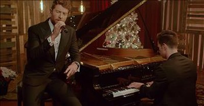 'Have Yourself A Merry Little Christmas' - Country Artist Brett Eldredge 