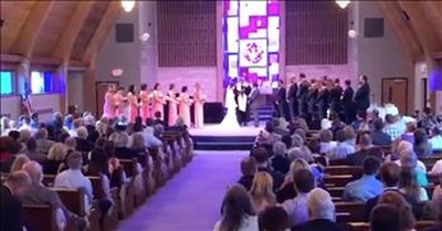 'Amazing Grace' Wedding Flash Mob For Bride 