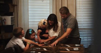 Couple Makes Handmade Wooden Crosses To Encourage Others