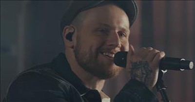 'Rescuer '(Good News)' - Rend Collective Acoustic Performance 