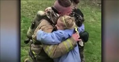 Soldier Surprises Daughters With A Firefighter Homecoming 