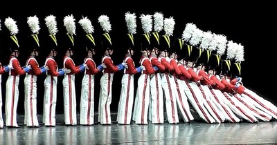 Optical Dance Illusion From The Rockettes