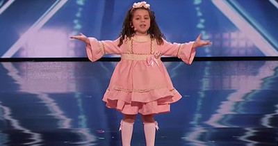 5-Year-Old Sings Heart Out To Frank Sinatra During Audition