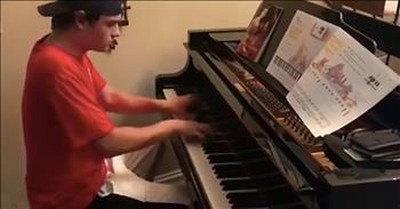 Pizza Delivery Driver Plays Customer's Piano 