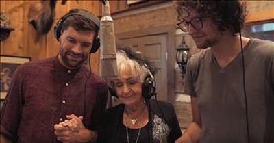 'Til Kingdom Come' - Joanne Cash With For King And Country 