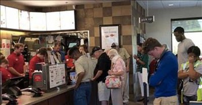 Entire Chick-Fil-A Stops To Pray For Employee In Surgery 