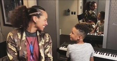Alicia Keys Sings 'Lean on Me' While Her Young Son Plays Piano 