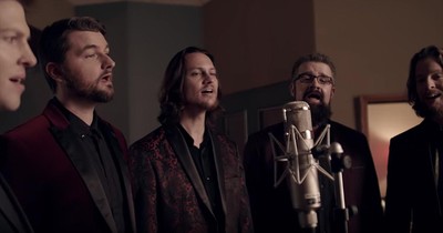 A Cappella Group Home Free Performs 'Auld Lang Syne'