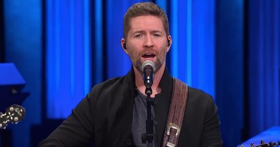 Josh Turner, Darius Rucker And Diamond Rio Sing 'Me And God'