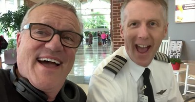 Mark Lowry And Airline Pilot Sing 'Just A Closer Walk With Thee' In Airport