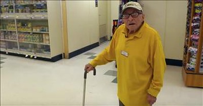97-Year-Old Grocery Bagboy Shares Inspirational Work Ethic 