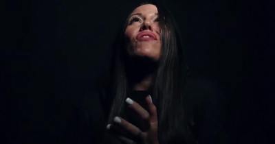 Christian Singer Beckah Shae Gives 'So Will I (100 Billion X)' Pop Makeover