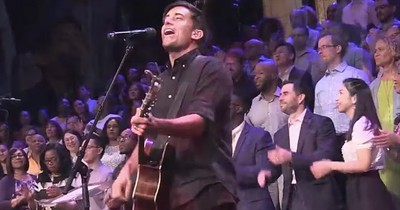 'This Is Amazing Grace' Phil Wickham And The Brooklyn Tabernacle Choir