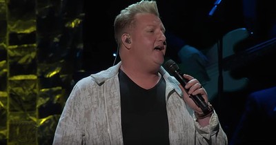 Rascal Flatts Performs 'Pray For Me' From Michael W. Smith