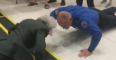84-Year-Old Army Nurse Completes 10 Pushups 